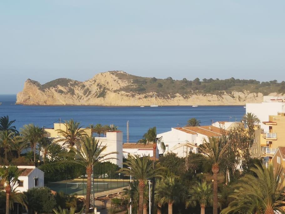 Casa En Urb. Con La Piscina Mas Grande De Javea. 외부 사진
