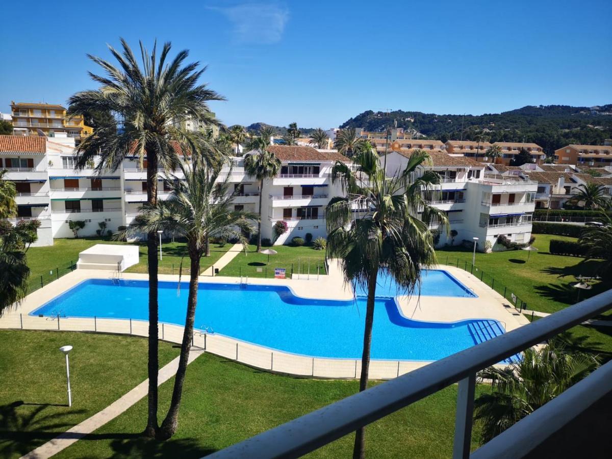 Casa En Urb. Con La Piscina Mas Grande De Javea. 외부 사진